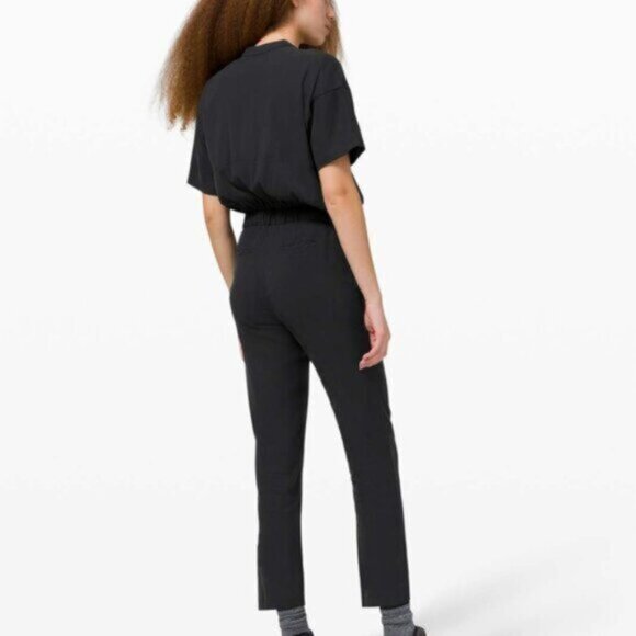Lululemon Perfectly Poised Jumpsuit - new with tags - Picture 3 of 6